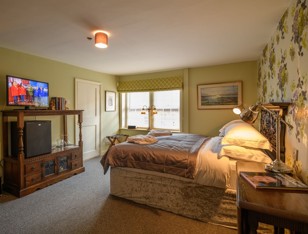 Deluxe Double Room, 1 King Bed (Thomas ) photo 3