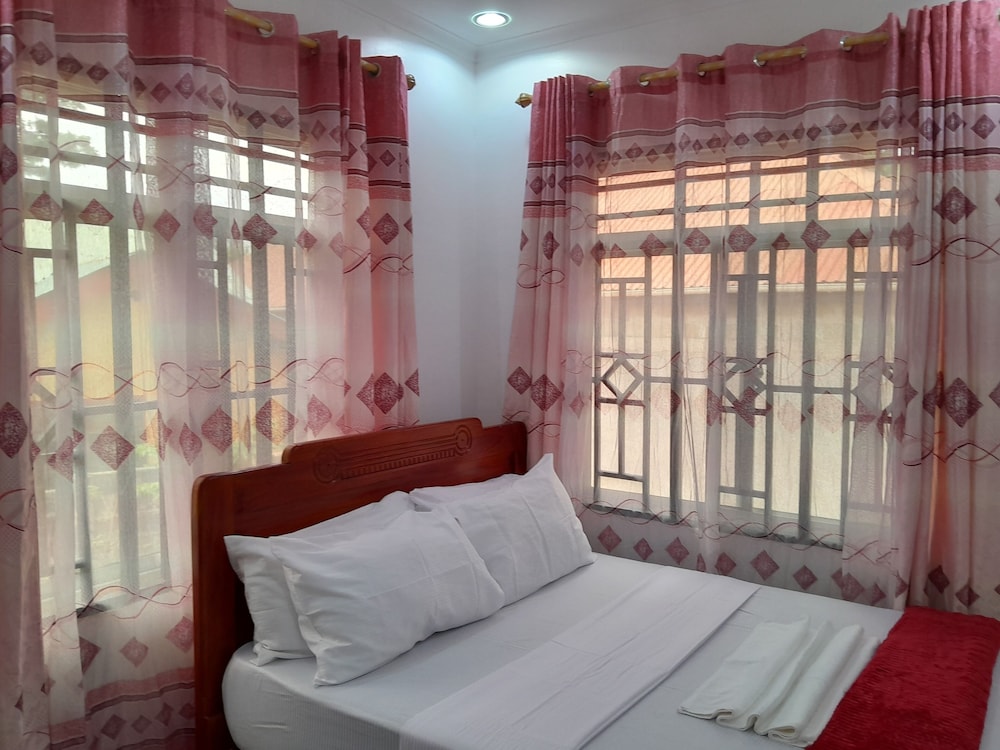 Standard Double Room photo 3