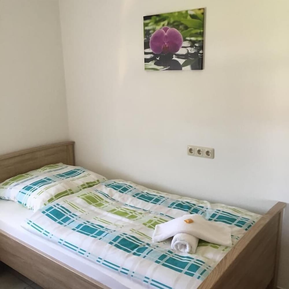 Single Room photo 3