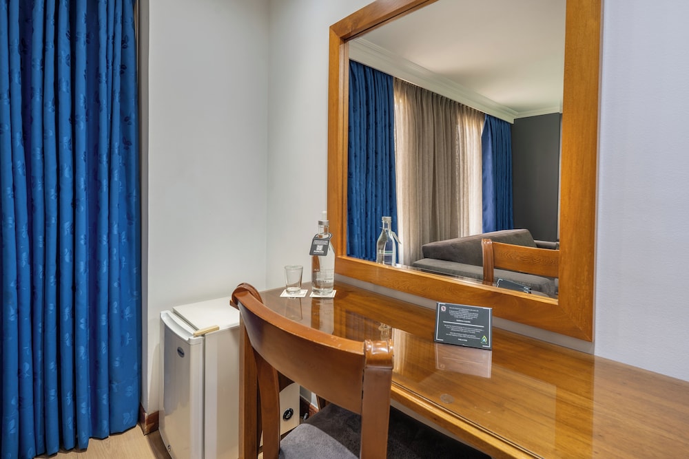 Junior Room, 1 Queen Bed - Photo 20