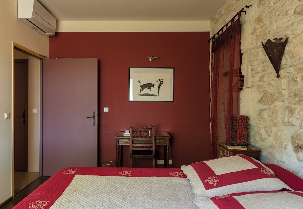 Double Room - Photo 3