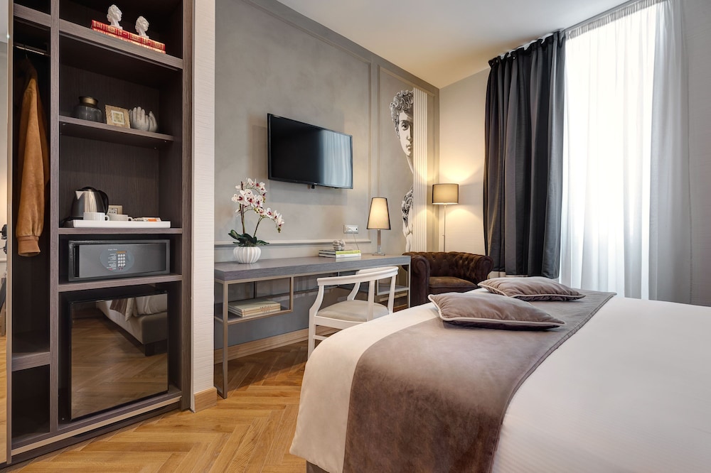 Available room