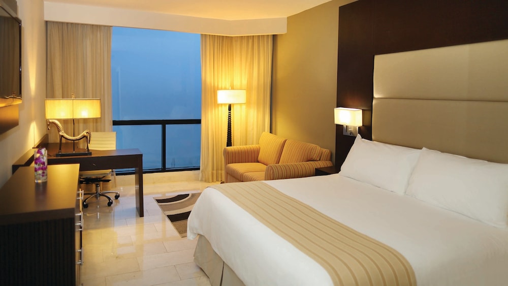 Premium Room, 2 Queen Beds, Club Lounge Access, Ocean View - Photo 4