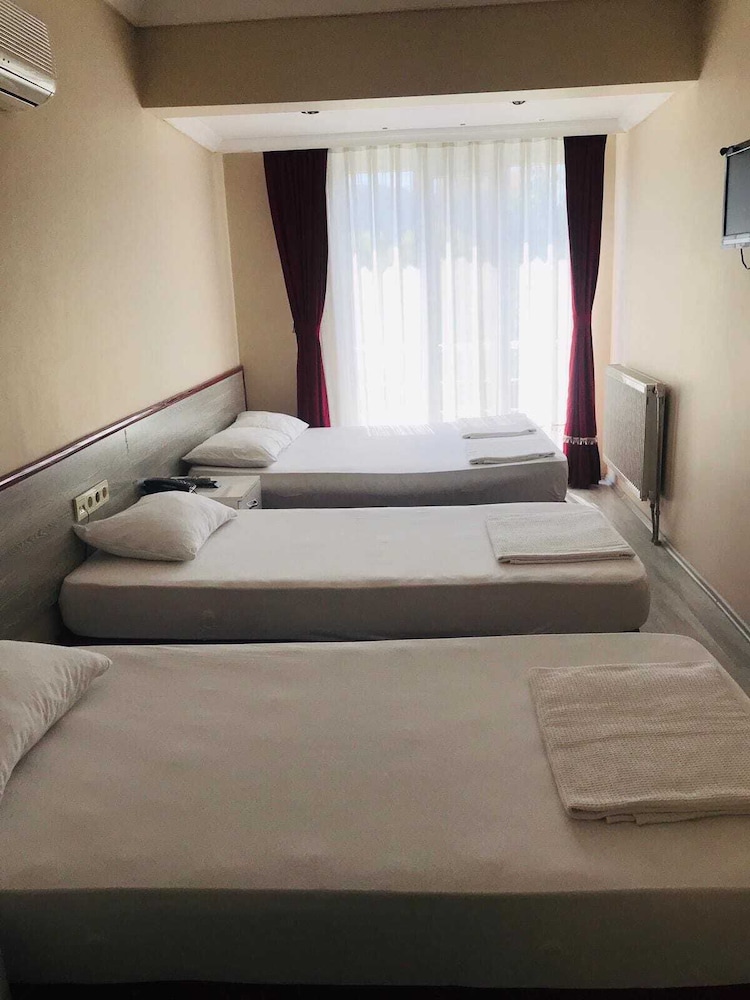 Basic Quadruple Room