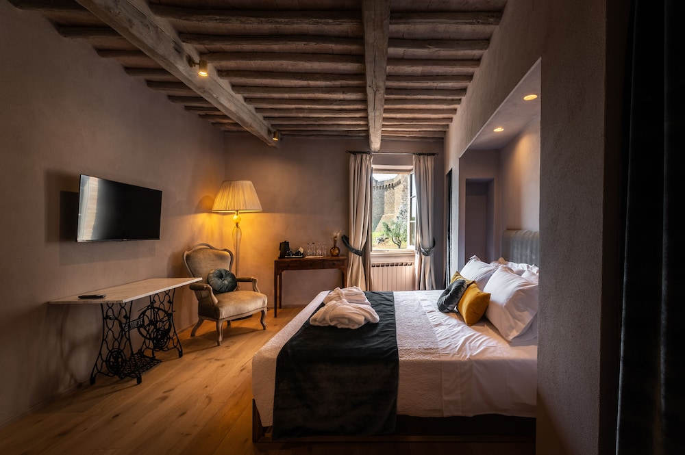 Superior Double Room, Valley View photo 2