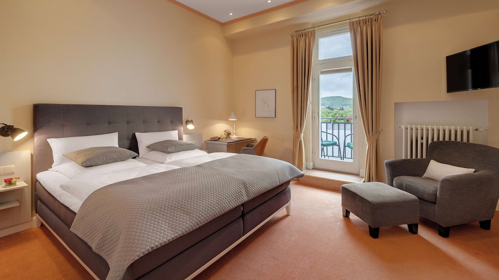 Superior Room, 1 Double Bed, Balcony, River View - Photo 1