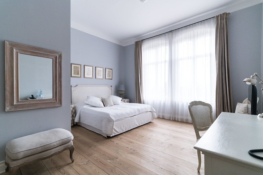 Standard Double Room - Photo 2