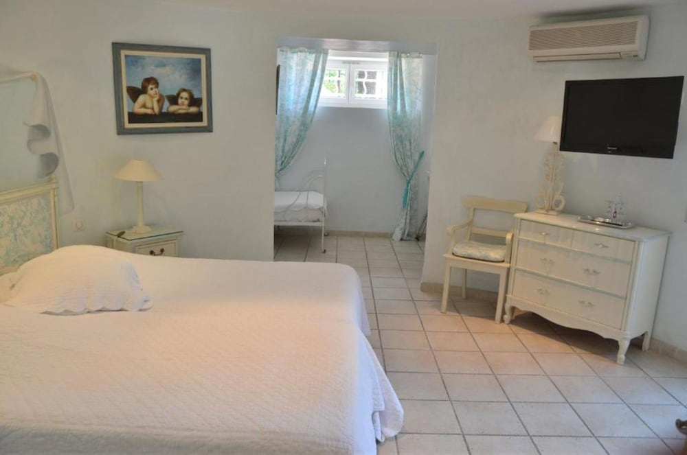 Triple Room photo 1