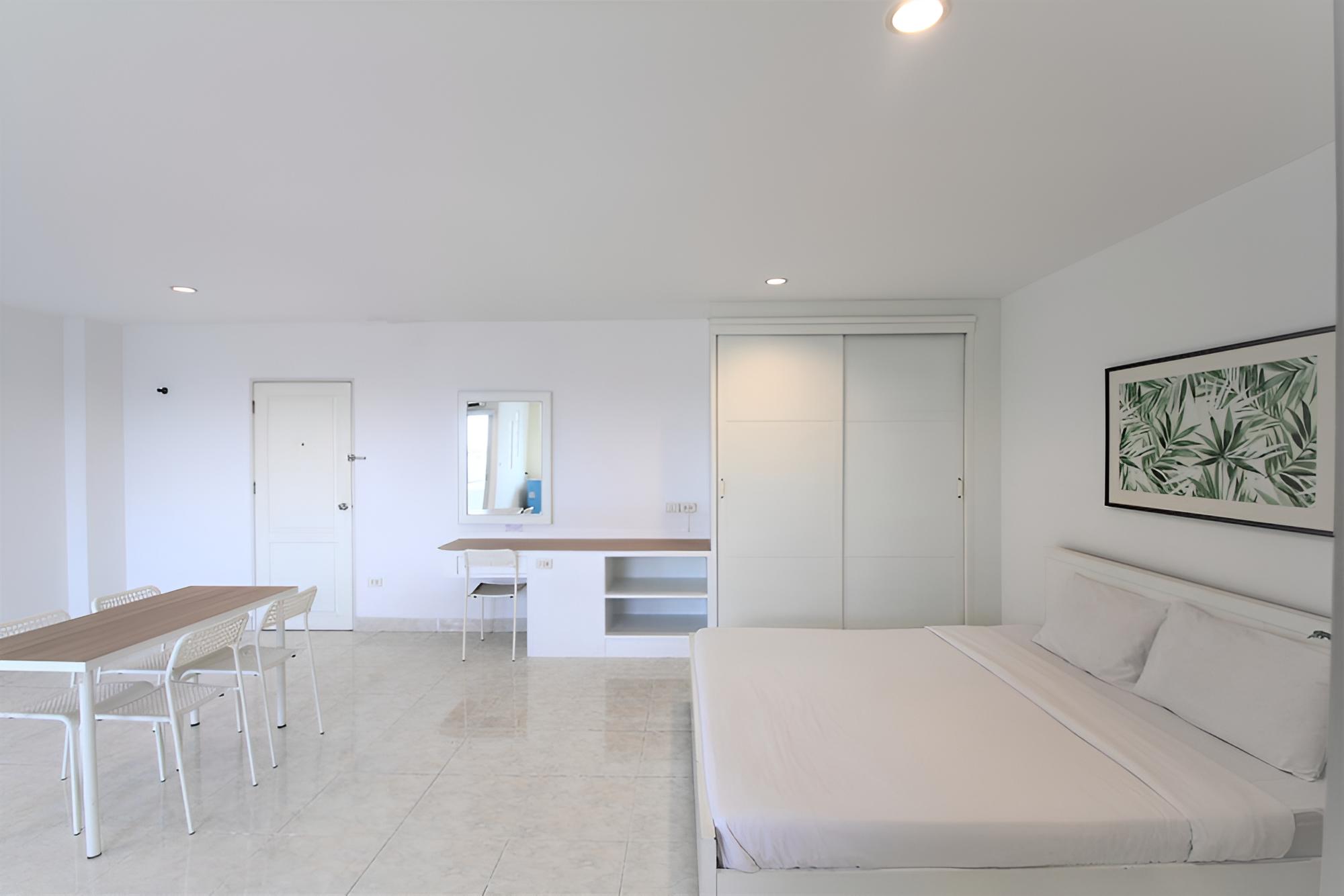 Standard Room photo 2