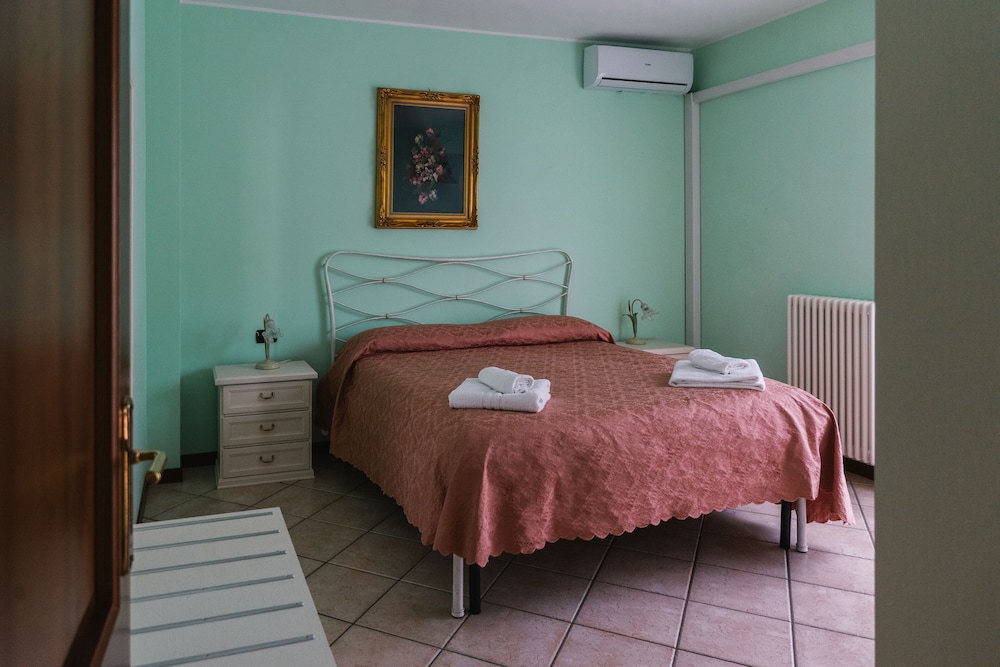 Classic Quadruple Room photo 1