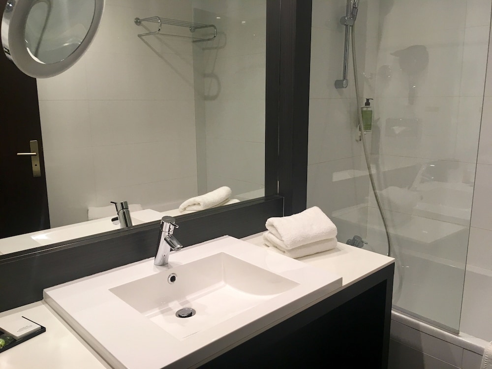 Prestige Room - Photo 8