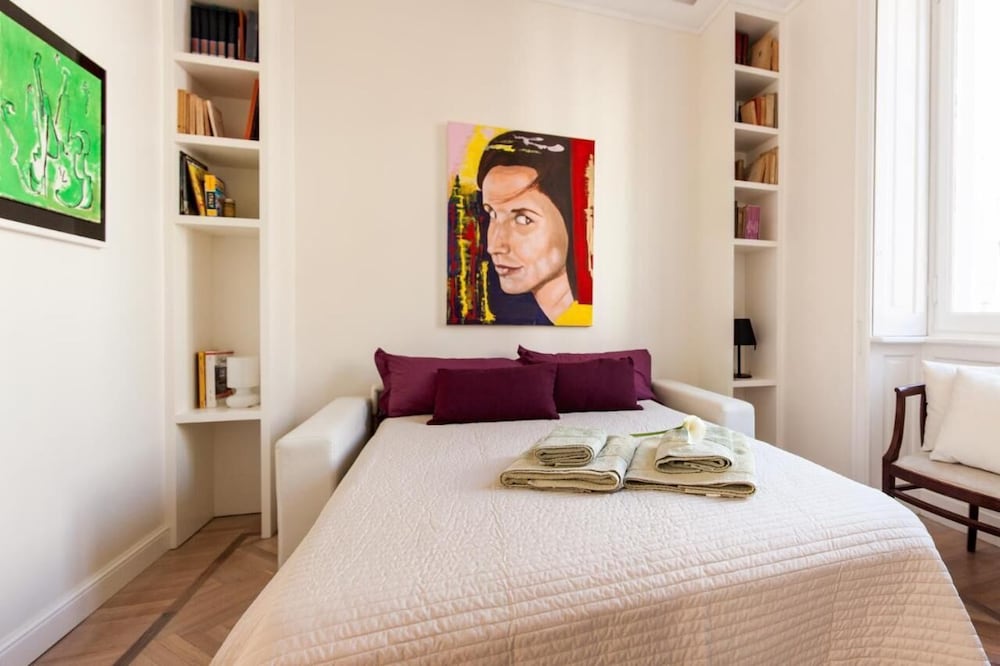 Design Apartment, 2 Bedrooms, Private Bathroom, City View
