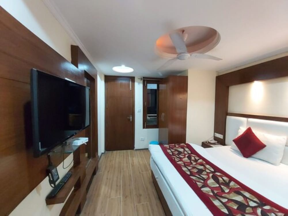 Deluxe Double Room photo 3