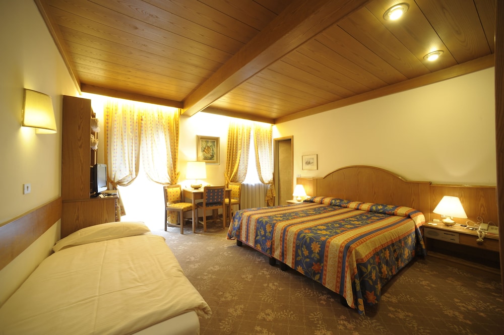 Triple Room photo 2