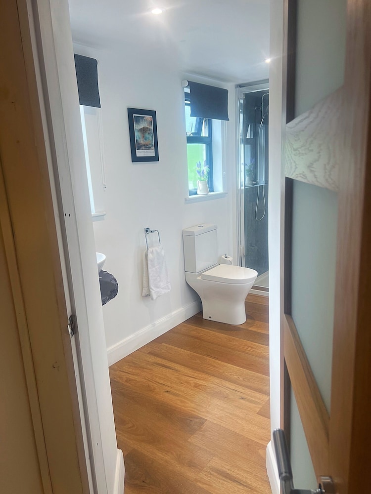 Double Room, Ensuite - Photo 3