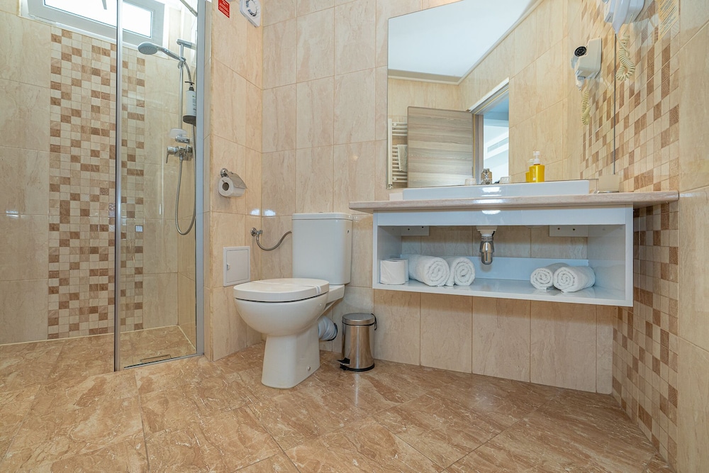 Standard Suite photo 3