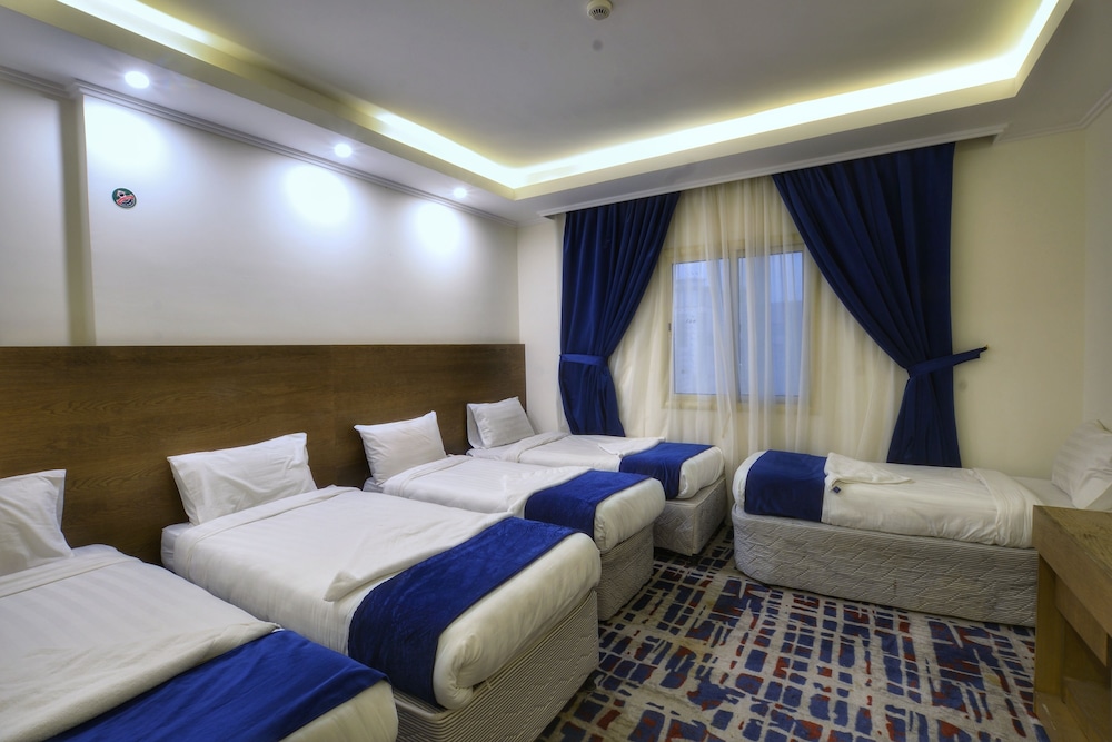 Quadruple Room photo 3