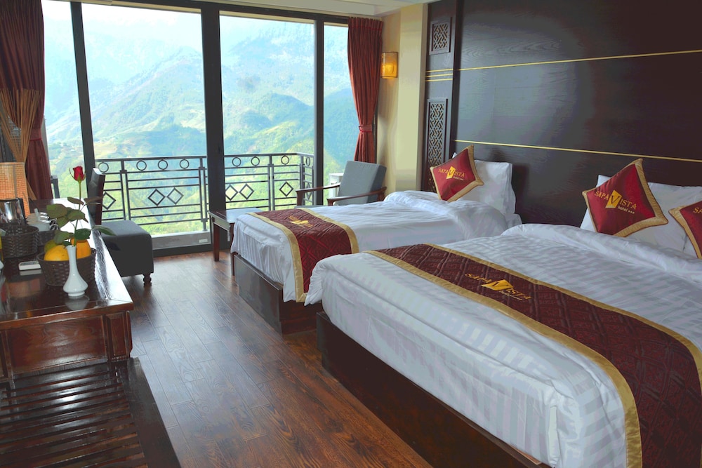 Family Triple Room, Balcony, Valley View