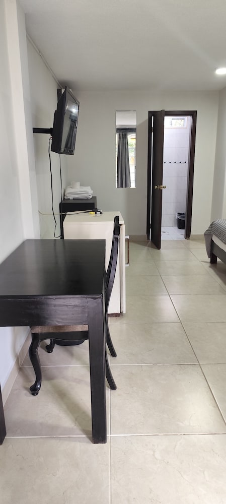 Double Room, Accessible, Microwave photo 2