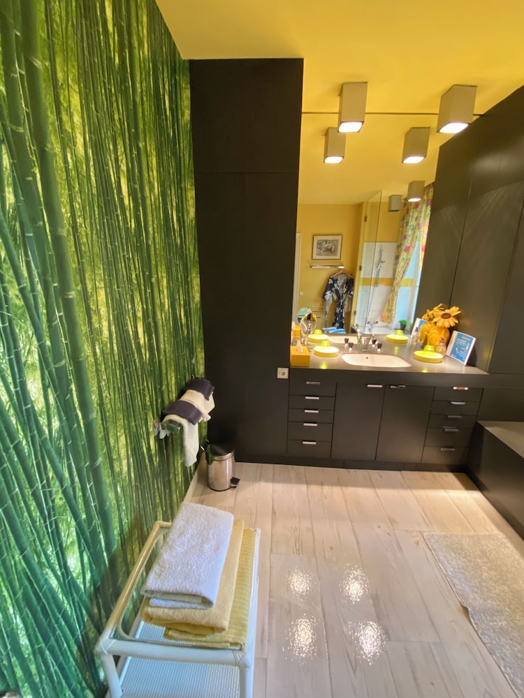 Superior Double Room, 1 Bedroom, Garden View - 2nd Floor photo 3