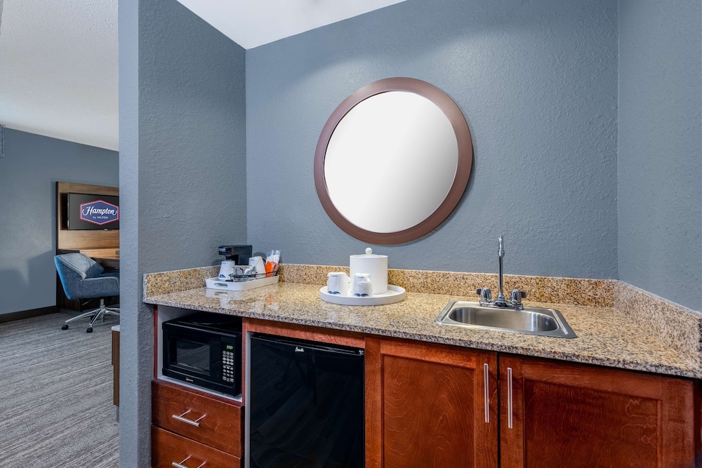 Studio Suite photo 3