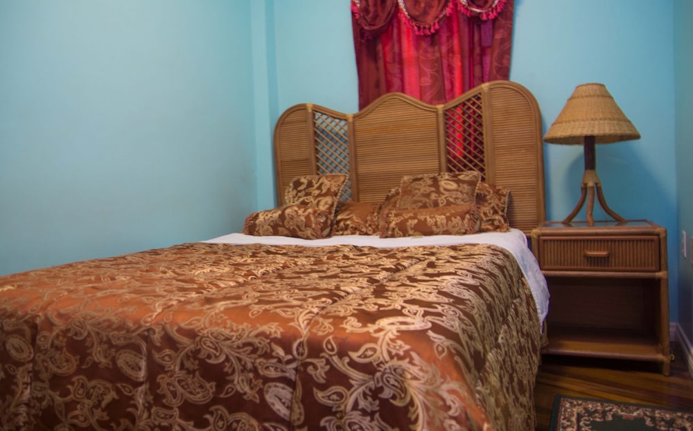 Standard Suite, 1 Queen Bed (Double) photo 2