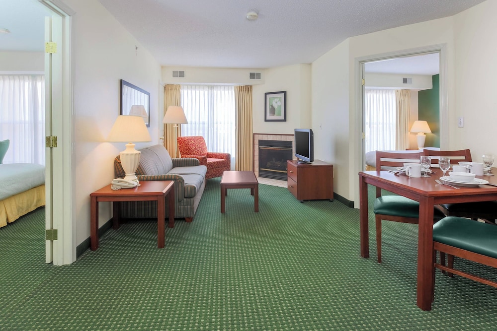 Suite, 2 Bedrooms photo 1