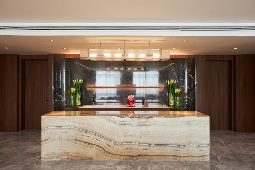 Royal Suite photo 2