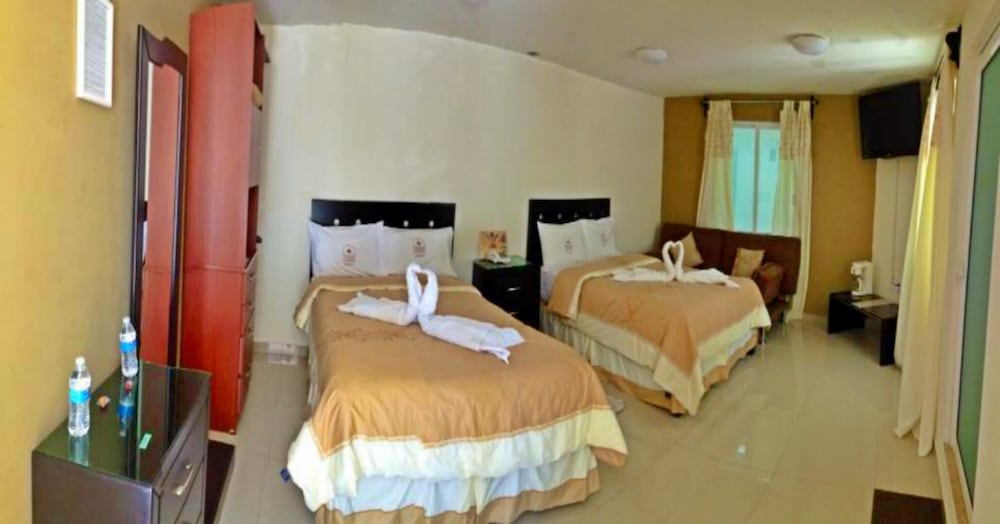 Family Studio Suite, Bathtub