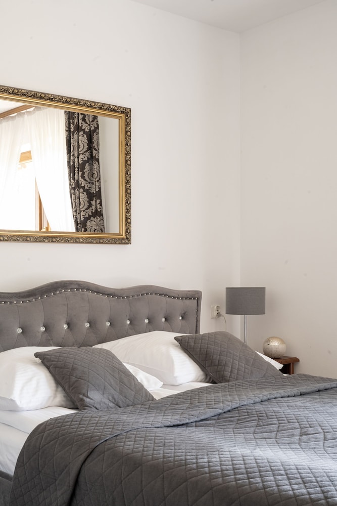 Superior Double Room - Photo 2
