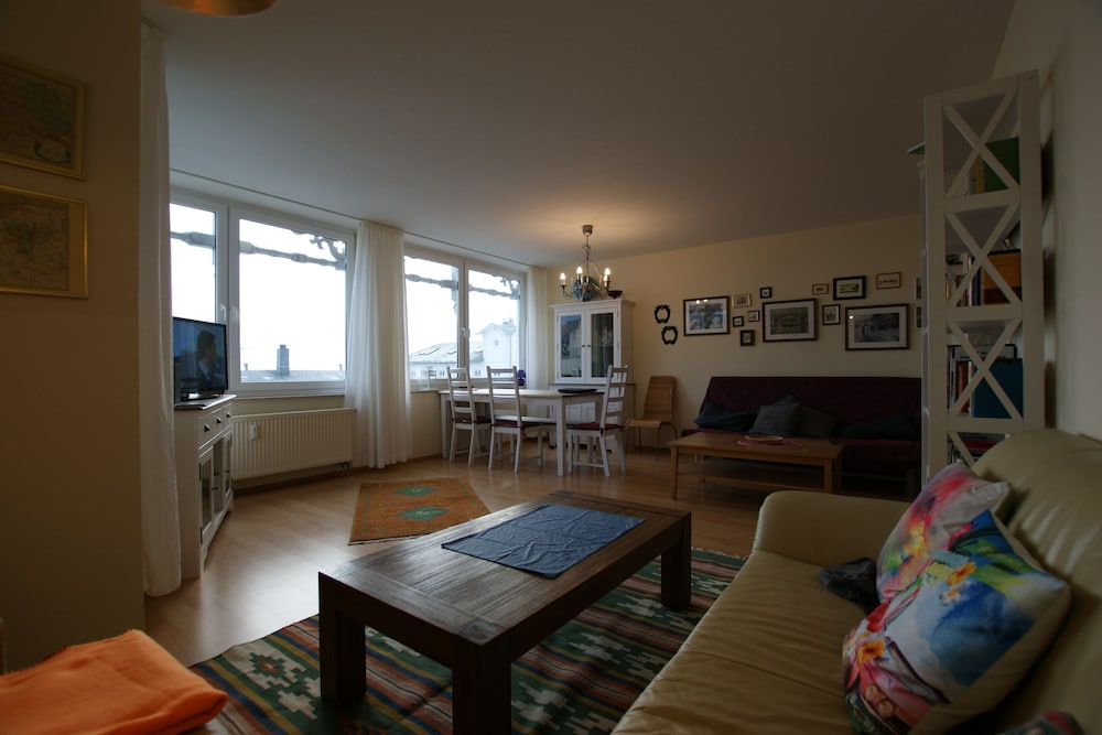 Apartment (No. 209) photo 1