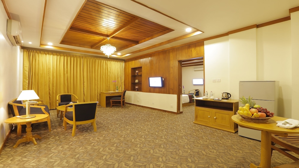 Suite photo 1