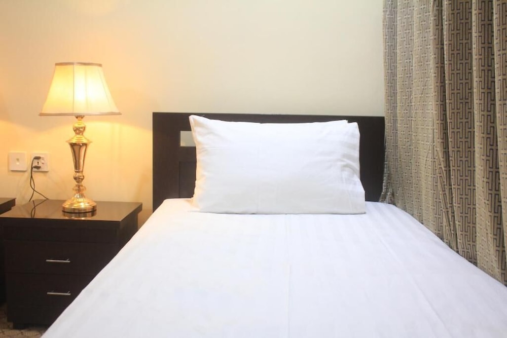 Deluxe Double or Twin Room - Photo 16