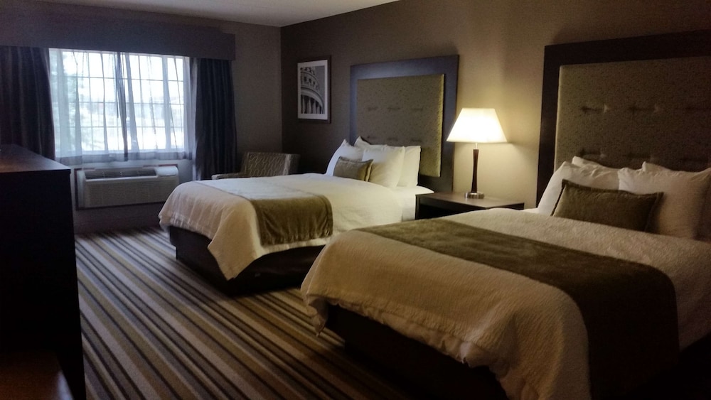 Standard Room, 2 Queen Beds, Non Smoking, Refrigerator & Microwave