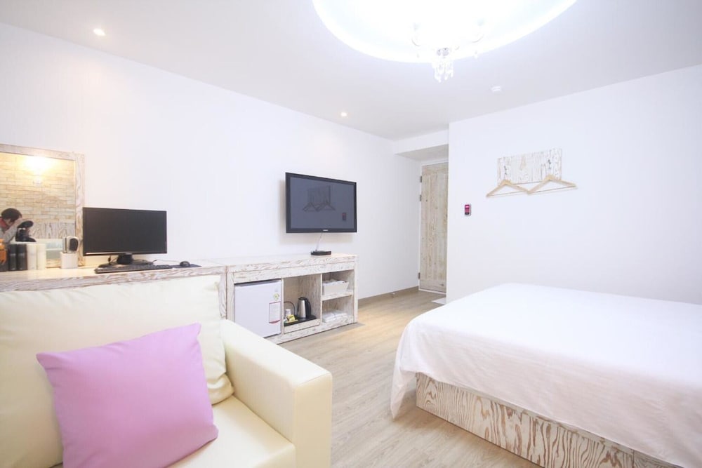 Room (Standard room) - Photo 15