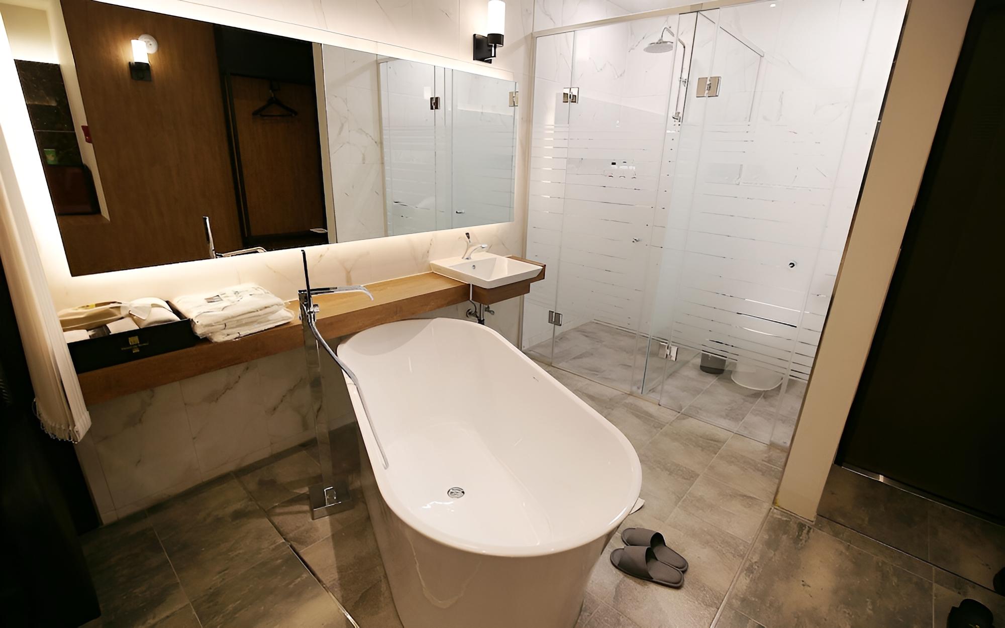Room (Standard (luxury)) photo 2