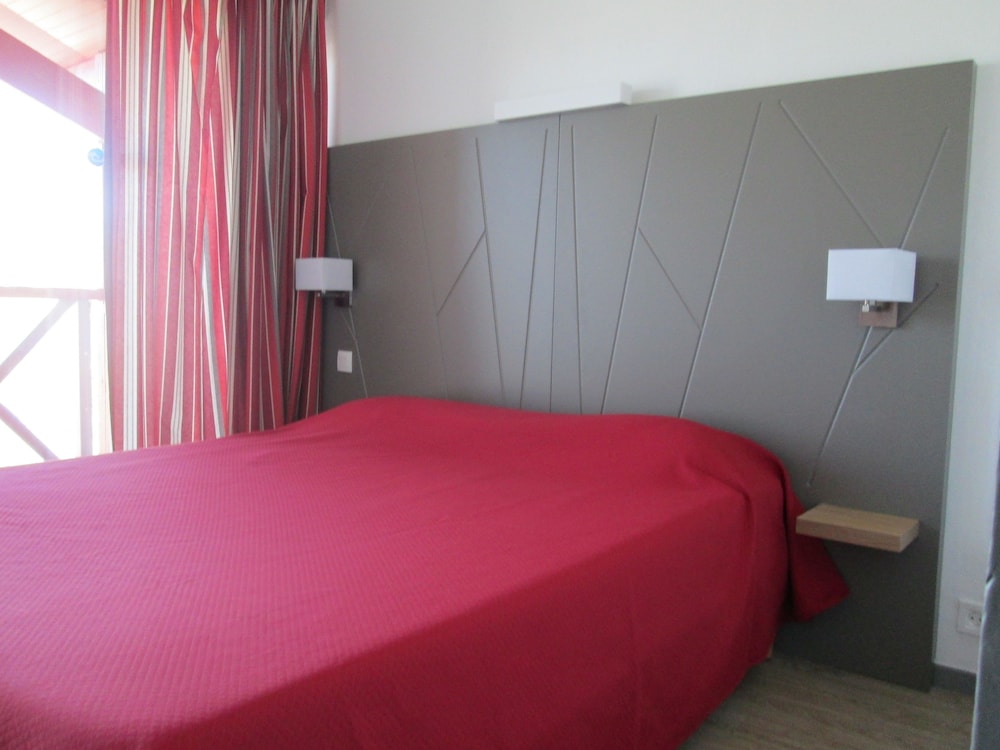 Apartment, 1 Bedroom, Patio (side for 6) - Photo 1