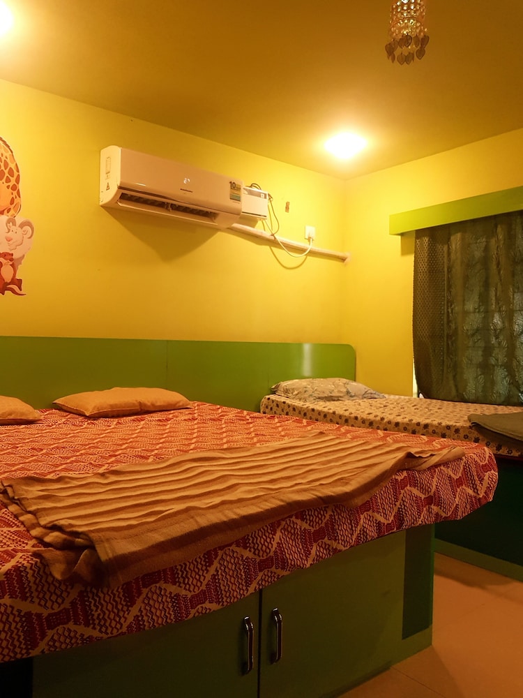 Economy Room photo 3