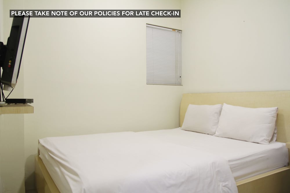 Single Room, 1 Queen Bed