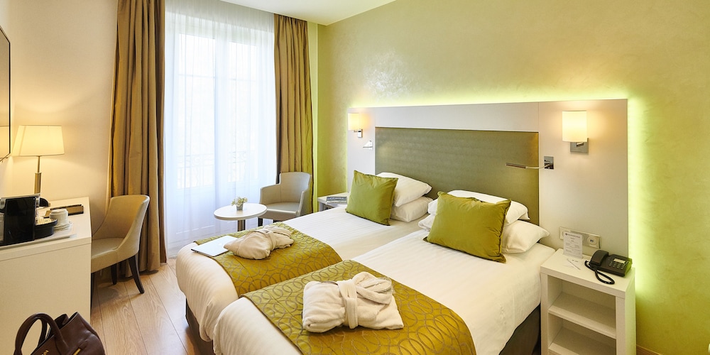 Comfort Room, 2 Twin Beds, Non Smoking - Photo 3