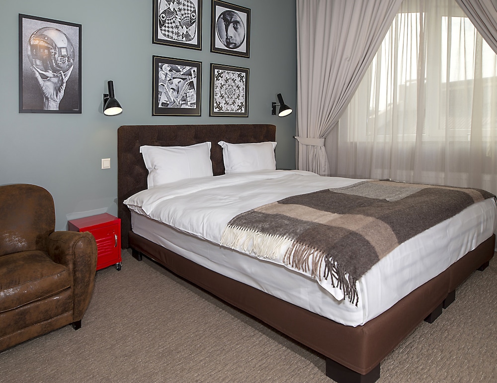 Standard Room photo 2