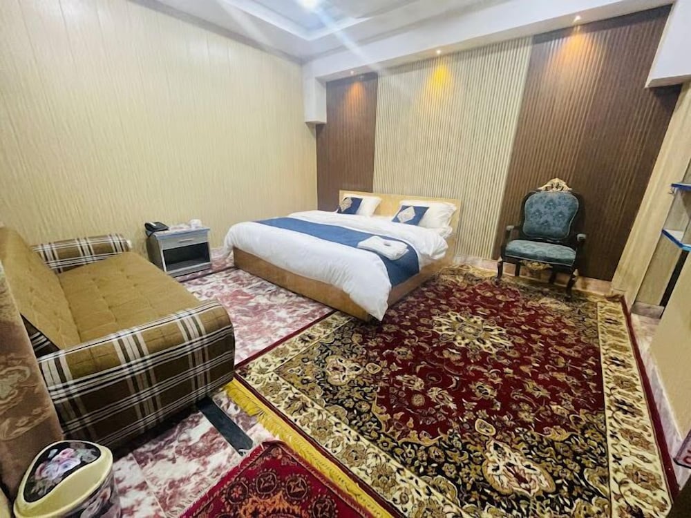 Deluxe Double Room photo 3
