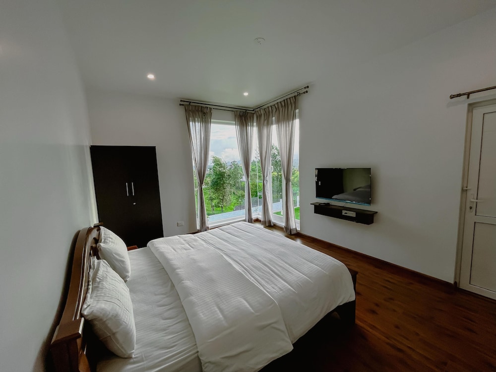 Superior Double Room, Garden View