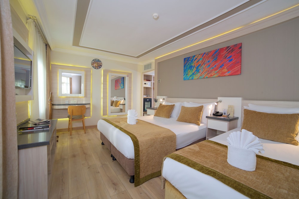 Standard Triple Room photo 1