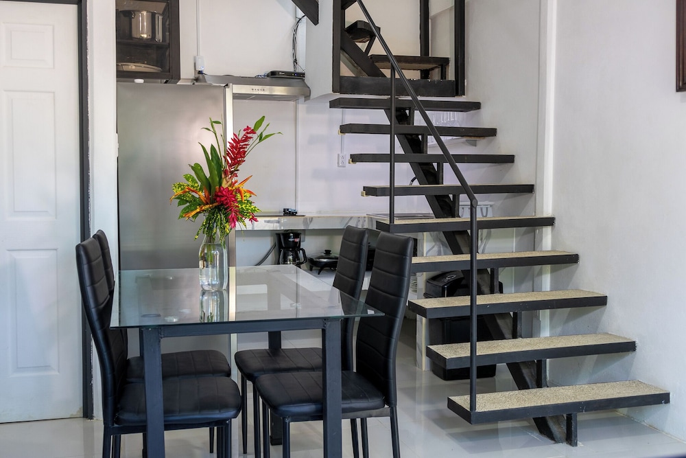 Standard House photo 3