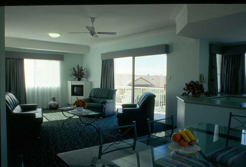 Executive Room, Kitchenette (Executive Suite)