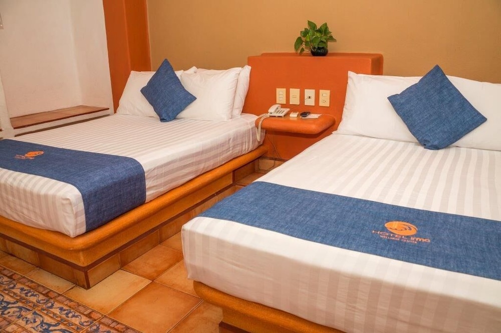 Standard Room, 2 Double Beds - Photo 3