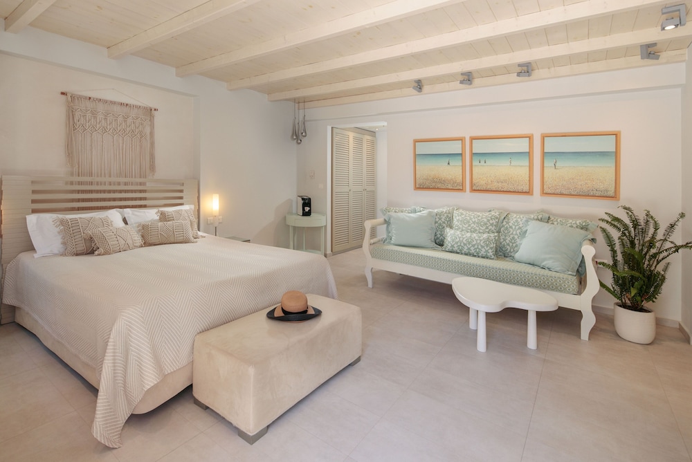 Triple Room - Photo 1