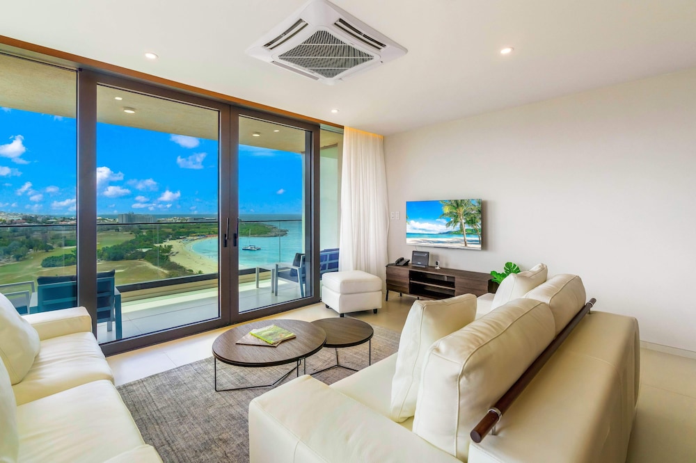 Luxury Apartment, 2 Bedrooms, Balcony, Beach View