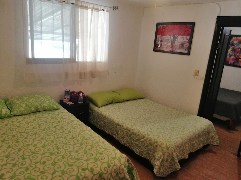 Basic Triple Room